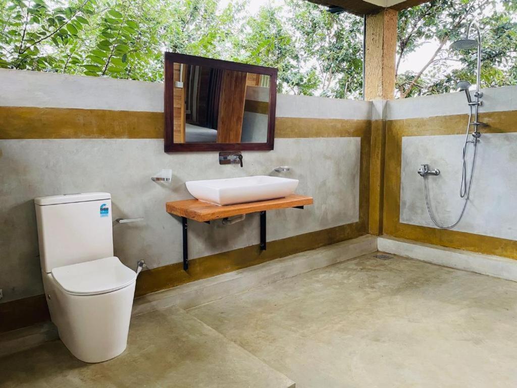 ホテル Prana Ayurveda Chalet- シギリヤ エクステリア 写真